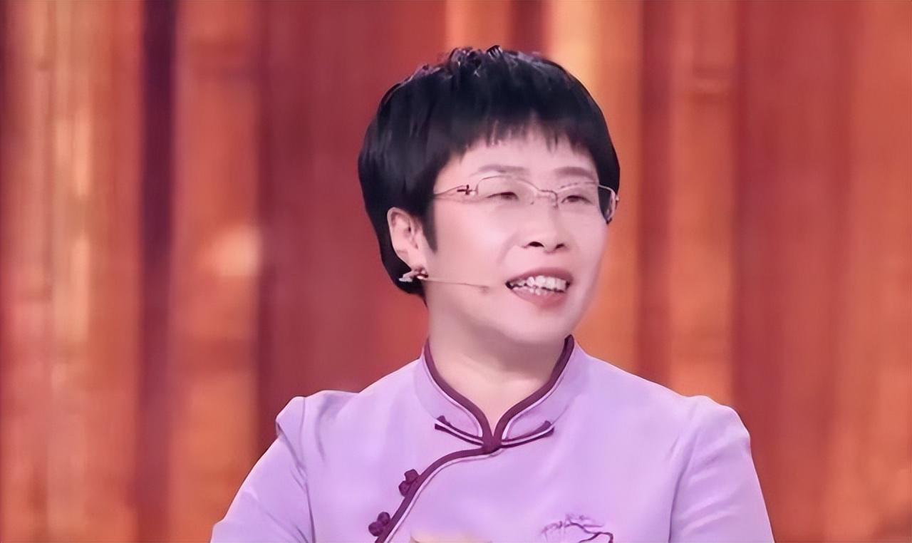 开云入口-蒙曼感叹：这辈子也结不了婚！有两个原因：一是岁数，二是长相