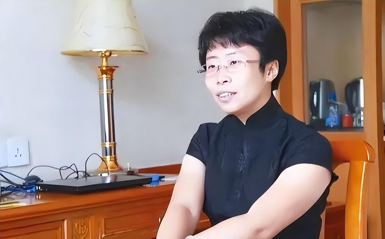 开云入口-蒙曼感叹：这辈子也结不了婚！有两个原因：一是岁数，二是长相